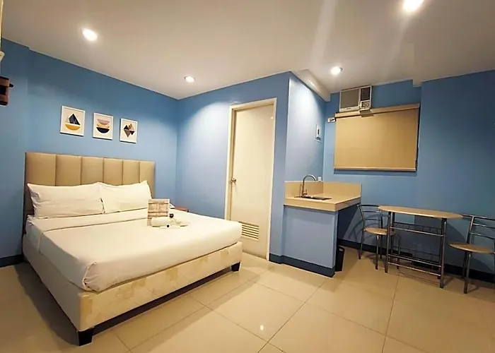 Hotel Glory Cubao